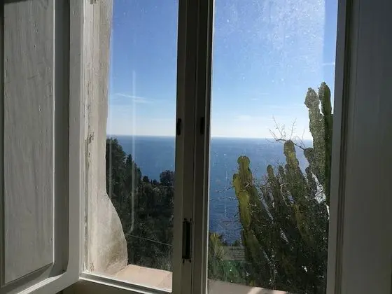 Junior Tek Büyük Yataklı Oda