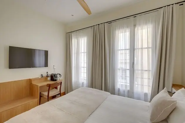 Classic Tek Büyük Yataklı Oda, Banyolu/Duşlu (Chambre)
