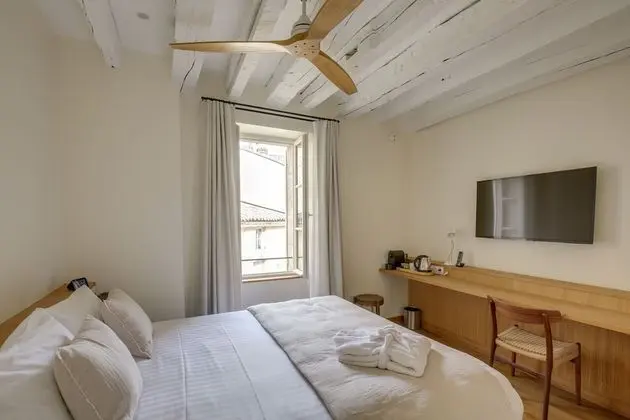Classic Tek Büyük Yataklı Oda, Banyolu/Duşlu (Chambre)