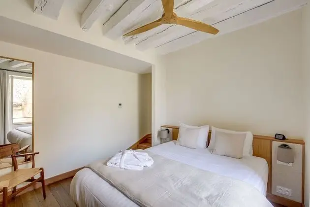 Classic Tek Büyük Yataklı Oda, Banyolu/Duşlu (Chambre)