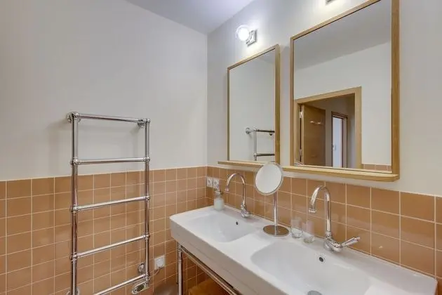 Classic Tek Büyük Yataklı Oda, Banyolu/Duşlu (Chambre)
