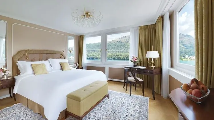 Deluxe Tek Büyük Yataklı Oda, Göl Manzaralı
