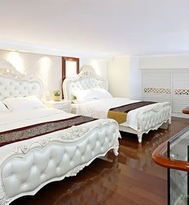 Deluxe Çatı Katı (Loft), Birden Çok Yatak