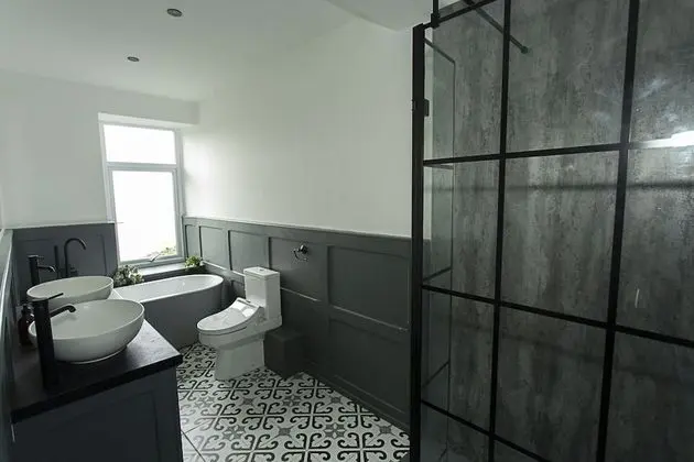 Deluxe Tek Büyük Yataklı Oda, Banyolu/Duşlu, Deniz Manzaralı