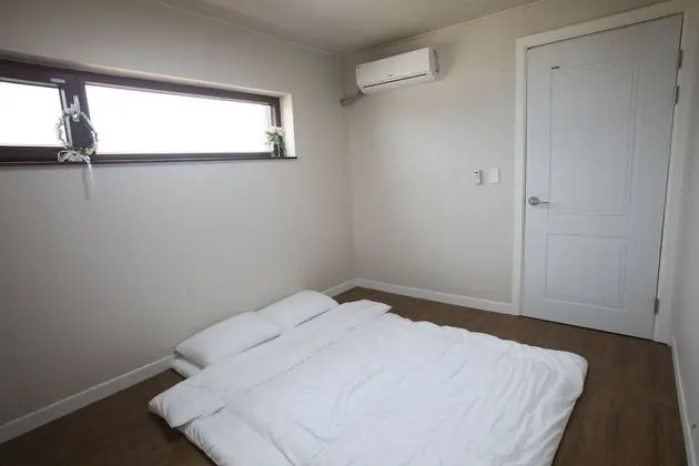 Family Ev, 2 Yatak Odası (Mi-ni - 1 queen and 2 futons)