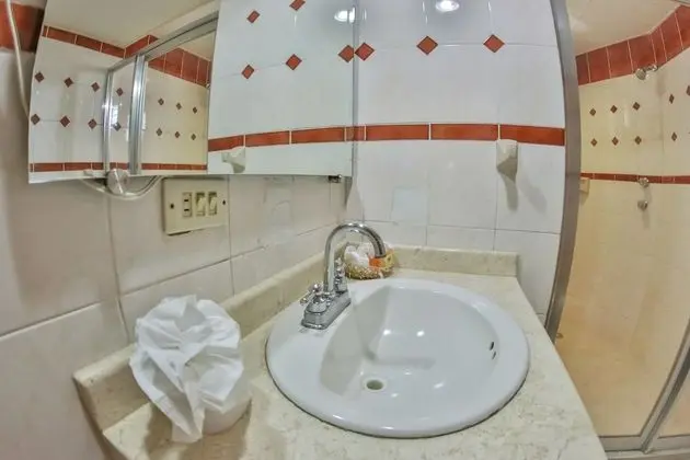 Üç Kişilik Oda