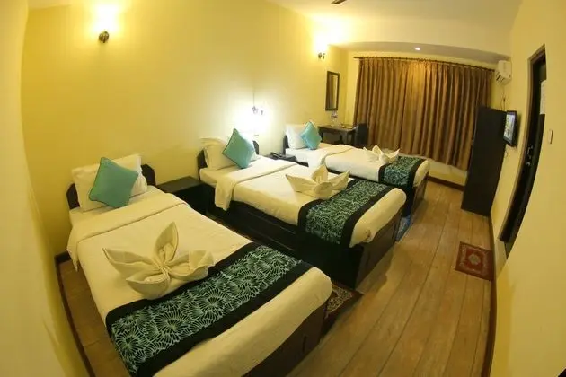 Deluxe Üç Kişilik Oda