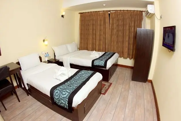 Standard Tek Büyük veya İki Ayrı Yataklı Oda