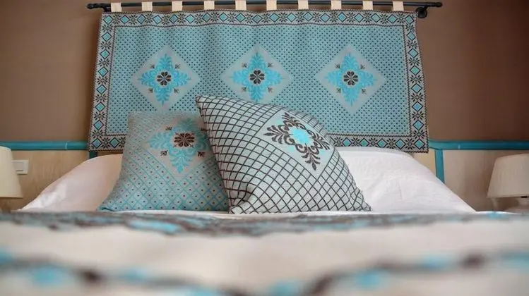 Comfort Tek Büyük Yataklı Oda, Kısmi Deniz Manzaralı