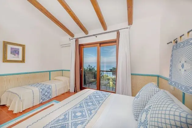 Comfort Üç Kişilik Oda, Kısmi Deniz Manzaralı