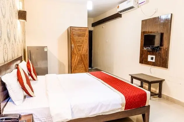 Deluxe Sea View Room