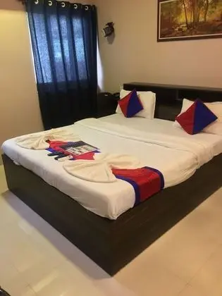 Basic Tek Büyük Yataklı Oda
