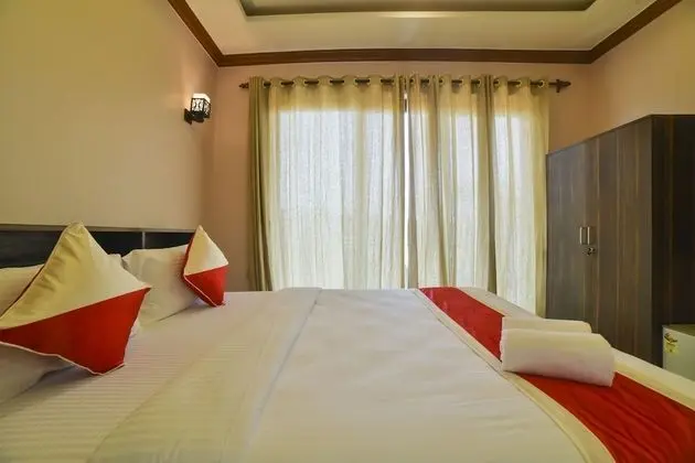 Deluxe Tek Büyük Yataklı Oda, Tepe Manzaralı