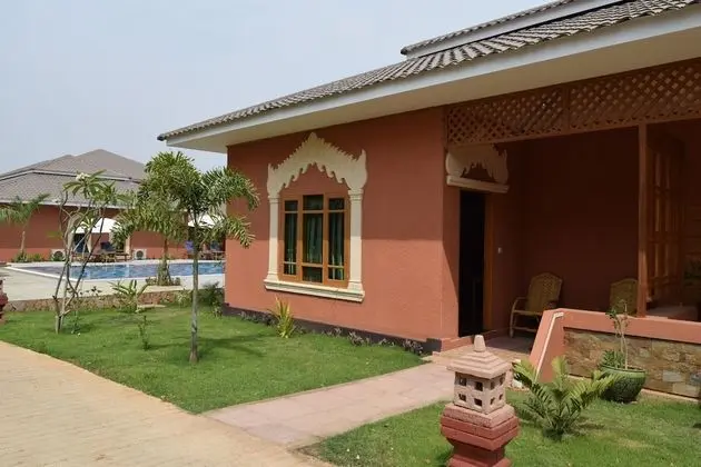 Deluxe Bungalov (Double OR Twin)