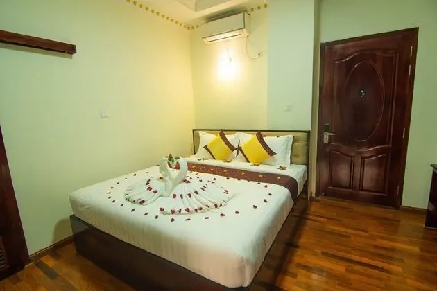 Deluxe Tek Büyük Yataklı Oda, 1 Çift Kişilik Yatak, Sigara İçilmez