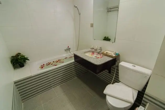 Deluxe Tek Büyük Yataklı Oda, 1 Çift Kişilik Yatak, Sigara İçilmez