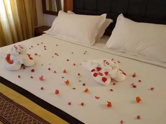 Deluxe Tek Büyük veya İki Ayrı Yataklı Oda