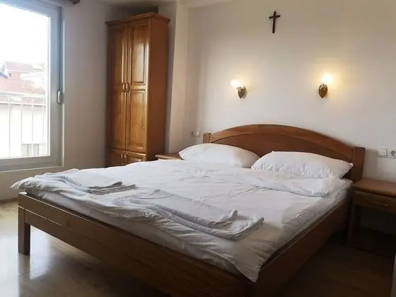 Comfort Tek Büyük Yataklı Oda, Birden Çok Yatak, Bahçe Manzaralı