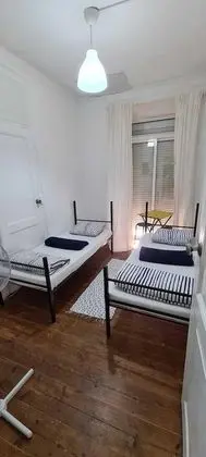 Basic Tek Büyük veya İki Ayrı Yataklı Oda, Karma Ranzalı Oda (1)