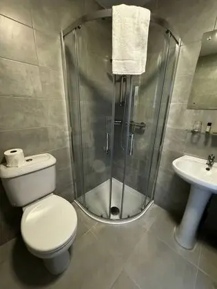Standard Tek Kişilik Oda, Banyolu/Duşlu