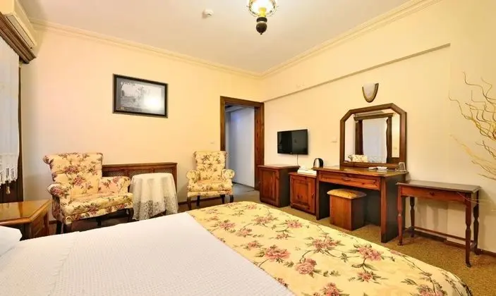 Standart Oda, Şehir Manzaralı
