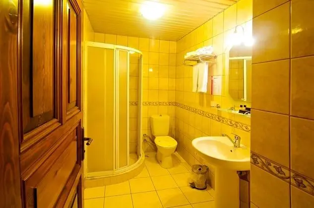 Triple, Şehir Manzaralı