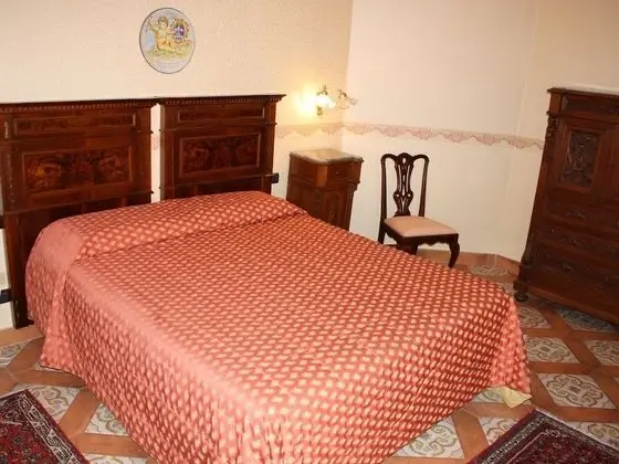 Superior Büyük Yataklı Tek Kişilik Oda