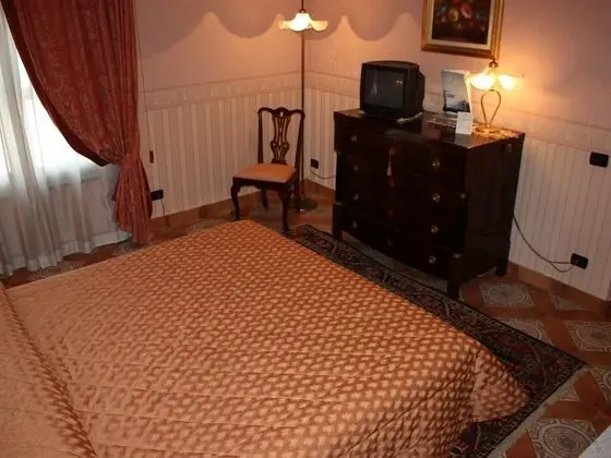 Superior Tek Büyük Yataklı Oda