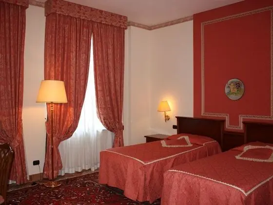 Superior Tek Büyük Yataklı Oda