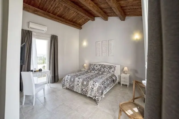 Superior Tek Büyük Yataklı Oda