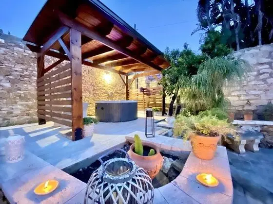 Villa, Sigara İçilebilir