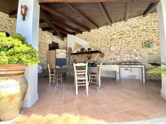 Villa, Sigara İçilebilir