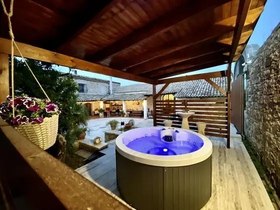 Villa, Sigara İçilebilir