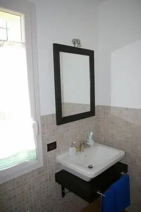 Classic Üç Kişilik Oda, Birden Çok Yatak, Banyolu/Duşlu, Havuz Manzaralı