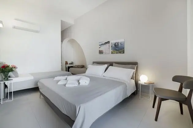 Üç Kişilik Oda (Guidaloca)