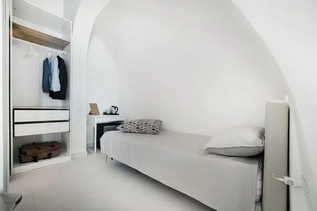 Üç Kişilik Oda (Guidaloca)