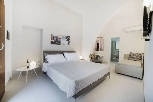 Üç Kişilik Oda (Scopello)