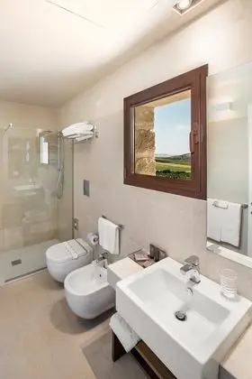 Deluxe Tek Büyük veya İki Ayrı Yataklı Oda