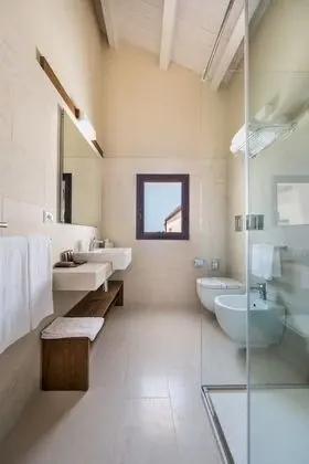 Deluxe Tek Büyük veya İki Ayrı Yataklı Oda