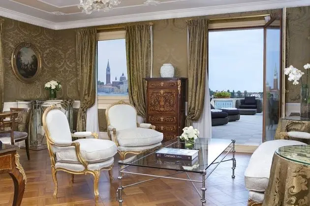 Süit, Lagün Manzaralı (Sansovino)