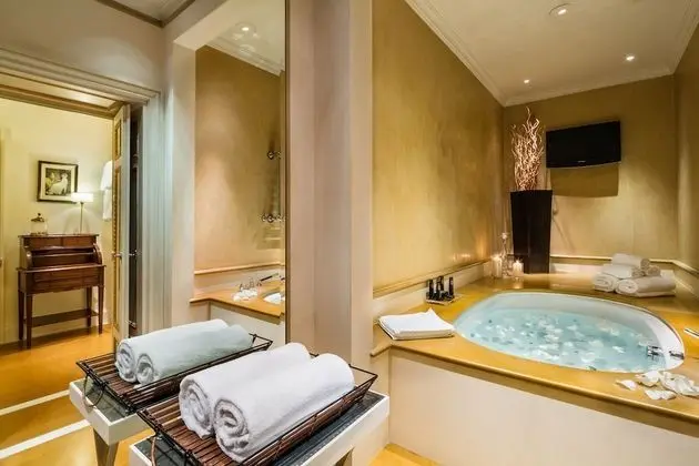 Süit (Da Verrazzano Suite)