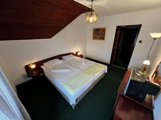 Standard Oda, Göl Manzaralı