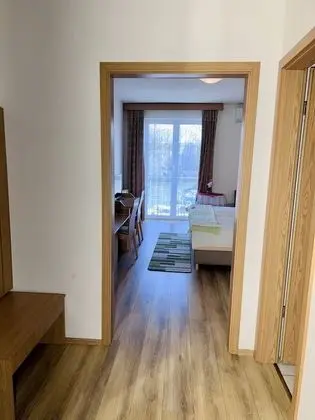 Superior Oda, Balkon, Göl Manzaralı