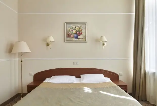 Standard Tek Büyük veya İki Ayrı Yataklı Oda, 1 Çift Kişilik veya 2 Tek Kişilik Yatak