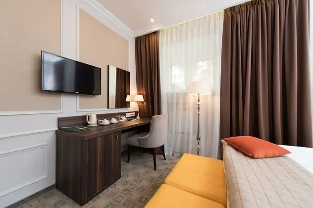 Standard Tek Büyük veya İki Ayrı Yataklı Oda, 1 Çift Kişilik veya 2 Tek Kişilik Yatak