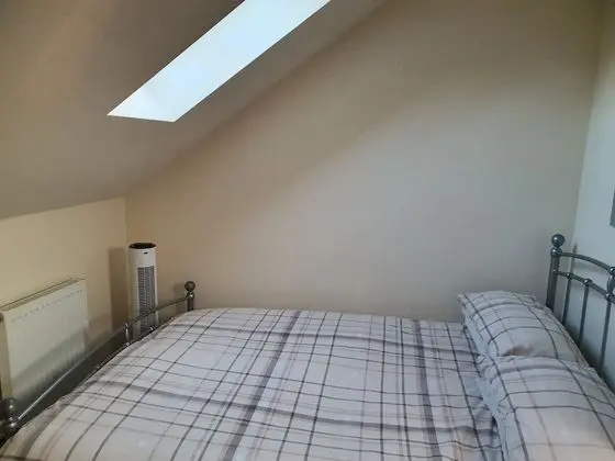 Apart Daire, 1 Büyük (Queen) Boy Yatak