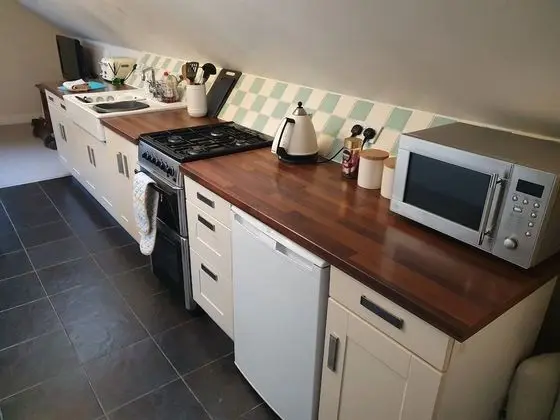 Apart Daire, 1 Büyük (Queen) Boy Yatak