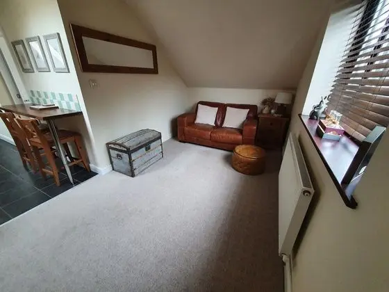 Apart Daire, 1 Büyük (Queen) Boy Yatak