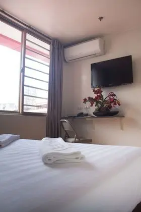 Deluxe Oda, Sigara İçilmez