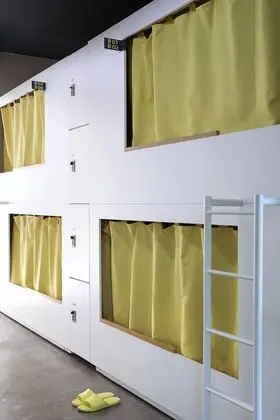 Ortak Ranzalı Oda, Sadece kadınlar için (8 people)